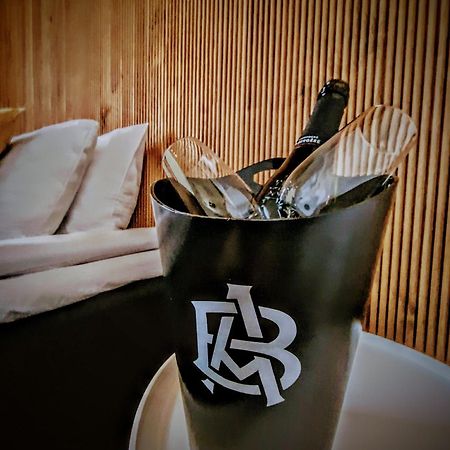 Hotel Seurahuone Riihimaki Bagian luar foto