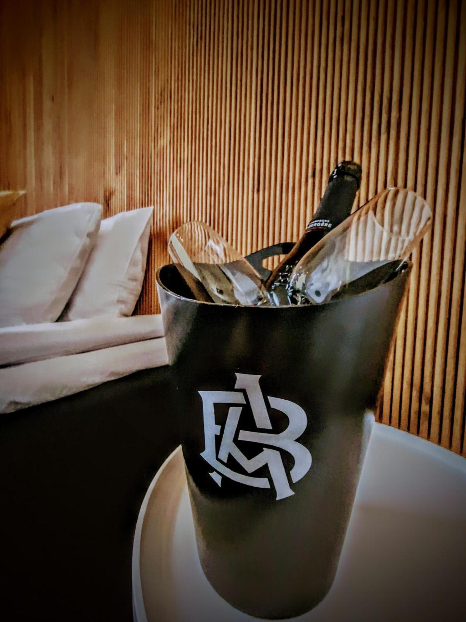 Hotel Seurahuone Riihimaki Bagian luar foto